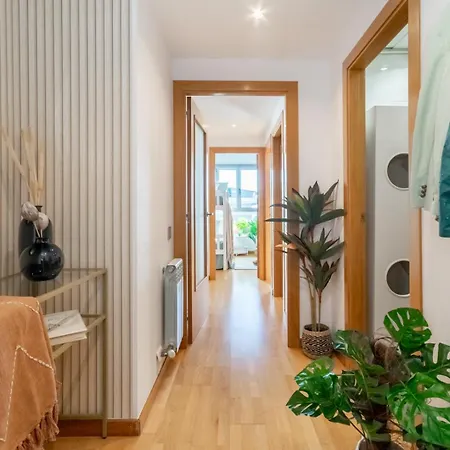 Penthouse With Private Terrace & Pool Access Apartamento *