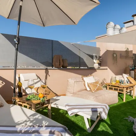 Penthouse With Private Terrace & Pool Access Apartamento Cornellá de Llobregat