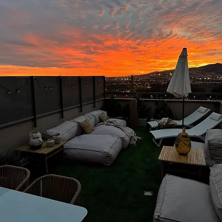 Appartement Penthouse With Private Terrace & Pool Access