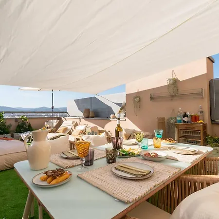 Διαμέρισμα Penthouse With Private Terrace & Pool Access Cornellà de Llobregat