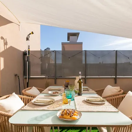 Penthouse With Private Terrace & Pool Access * Cornellà de Llobregat