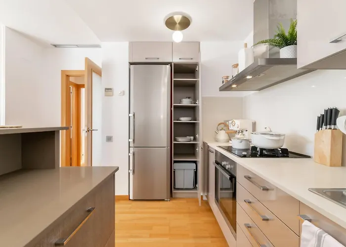 Penthouse With Private Terrace & Pool Access Διαμέρισμα
